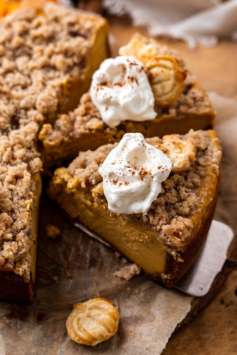 Vegan Pumpkin Streusel Cheesecake
