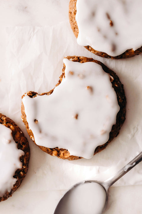 Vegan Iced Gingerbread Oatmeal Cookies