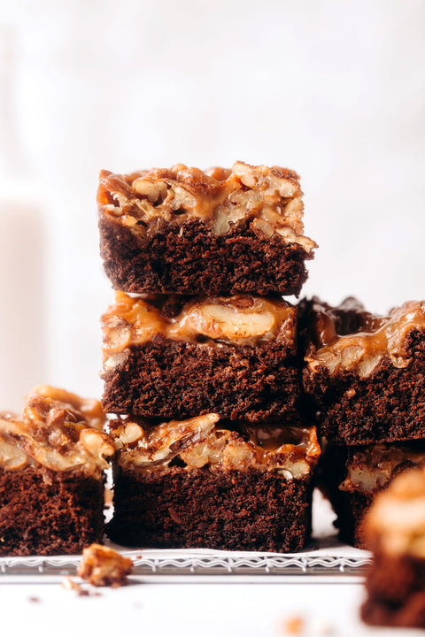 Vegan Pecan Pie Brownies