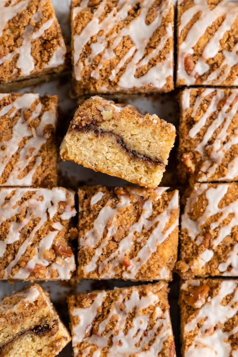 Vegan Cinnamon Roll Coffee Cake