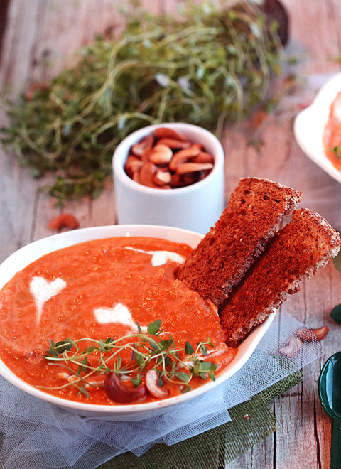 Vegan Toasted Cashew Carrot Ginger Bisque