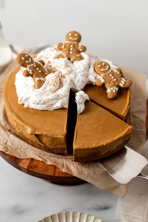 Vegan Gingerbread Cheesecake